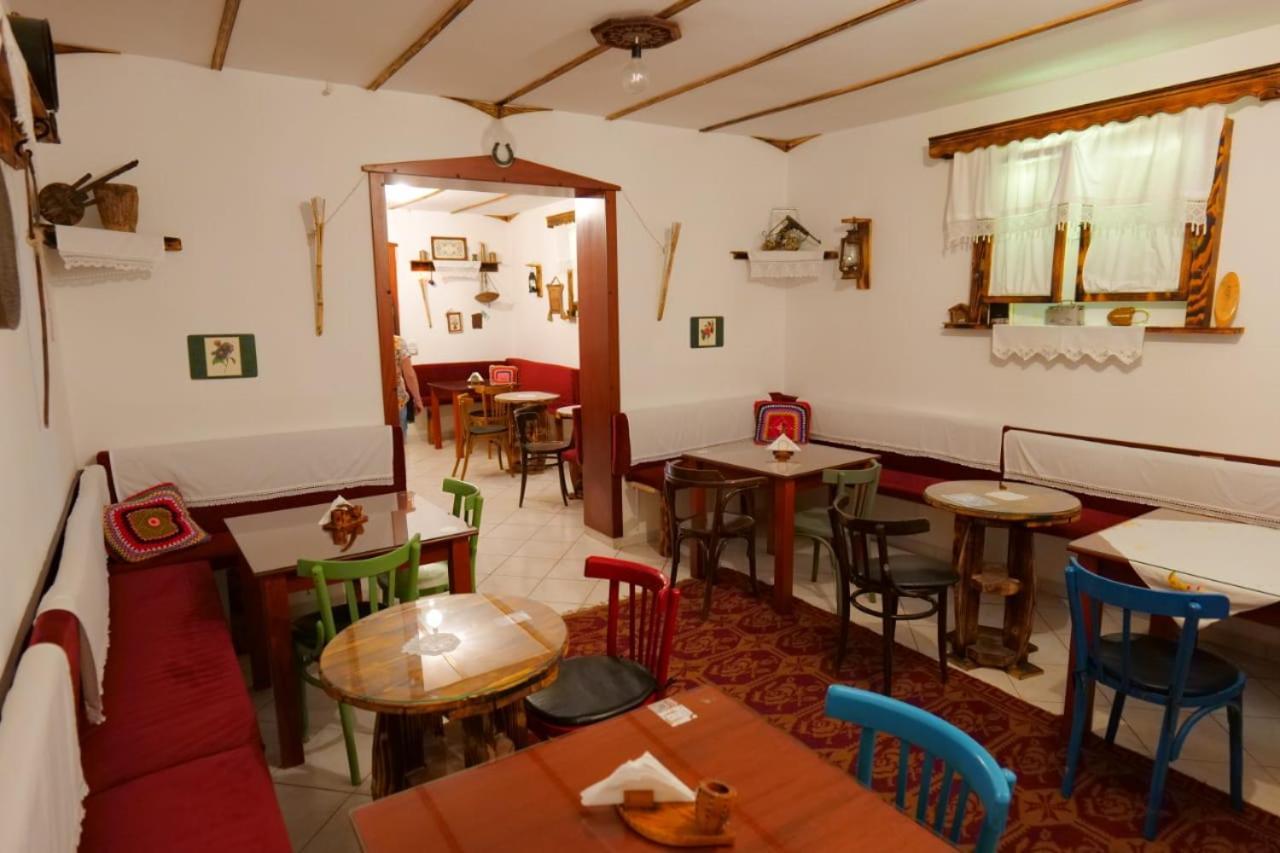 Hotel Veli Sarande Luaran gambar