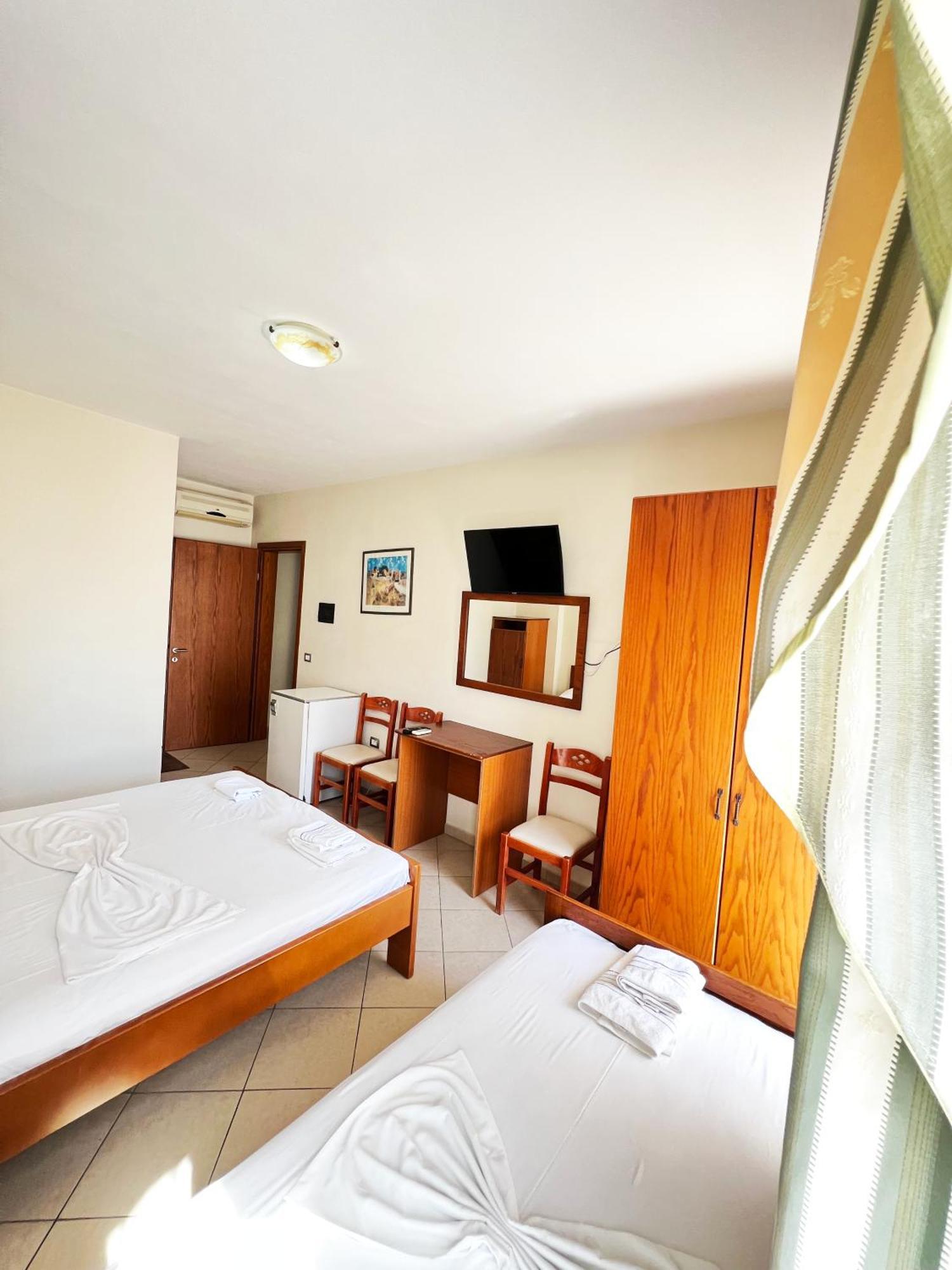 Hotel Veli Sarande Luaran gambar